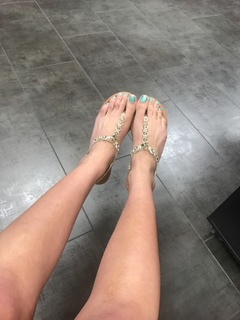 Chanel Santini feet photo thumbnail