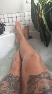 Chanel Santini feet photo 2