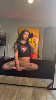 Chanel Santini feet photo 9