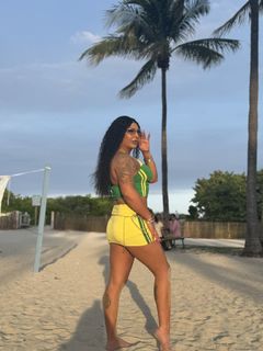 Chanel Santini feet photo 19