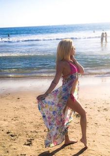 Chanel West Coast feet photo thumbnail