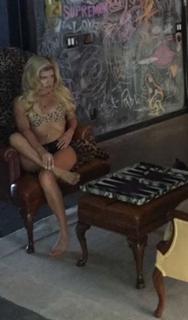 Chanel West Coast feet photo thumbnail