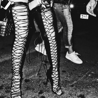Chanel West Coast feet photo thumbnail