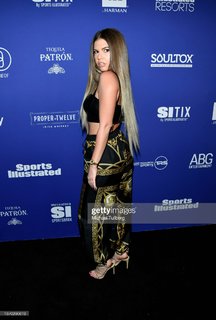 Chanel West Coast feet photo thumbnail