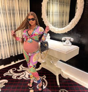 Chanel West Coast feet photo thumbnail