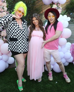 Chanel West Coast feet photo thumbnail