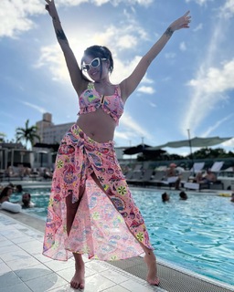 Chanel West Coast feet photo thumbnail