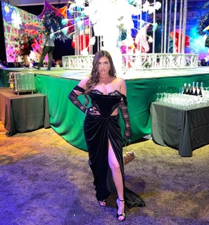Chanel West Coast feet photo thumbnail