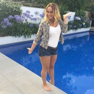 Chanelle Hayes feet photo 9