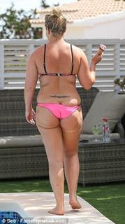 Chanelle Hayes feet photo 7