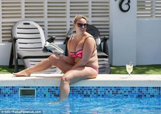 Chanelle Hayes feet photo 19