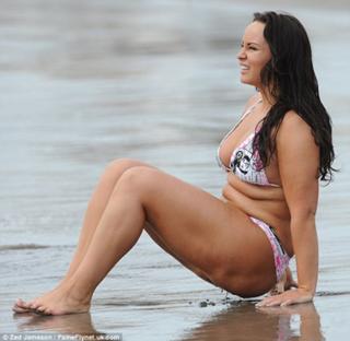Chanelle Hayes feet photo 13
