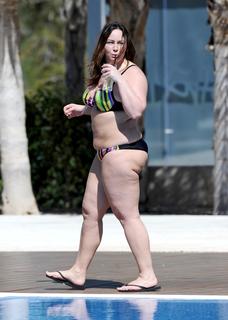 Chanelle Hayes feet photo 8