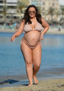 Chanelle Hayes feet photo 17