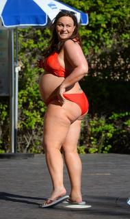 Chanelle Hayes feet photo 10