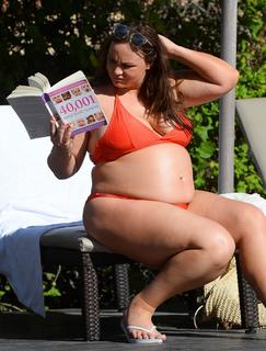 Chanelle Hayes feet photo 6