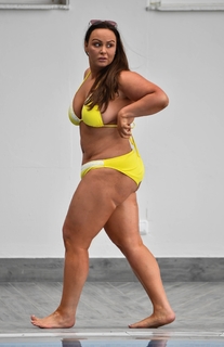 Chanelle Hayes feet photo 9