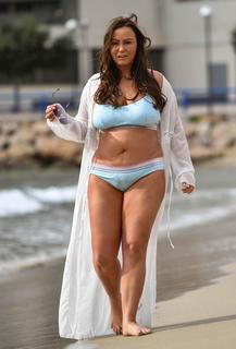 Chanelle Hayes feet photo 2