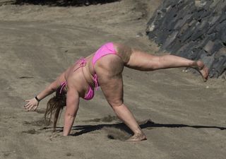 Chanelle Hayes feet photo 9