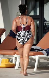 Chanelle Hayes feet photo 11
