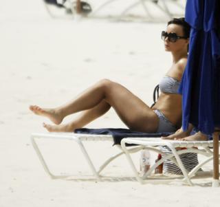 Chanelle Hayes feet photo 8