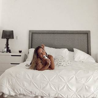 Chantal Baudaux feet photo 15