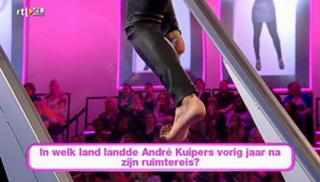 Chantal Janzen feet photo thumbnail