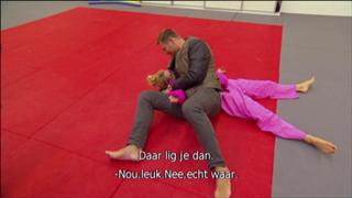 Chantal Janzen feet photo thumbnail