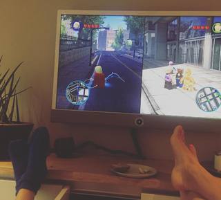 Chantal Janzen feet photo thumbnail