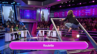 Chantal Janzen feet photo thumbnail