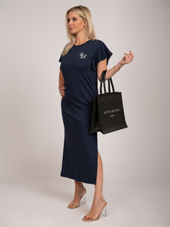 Chantal Janzen feet photo thumbnail