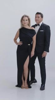 Chantal Janzen feet photo thumbnail