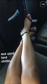 Chantel Jeffries feet photo thumbnail