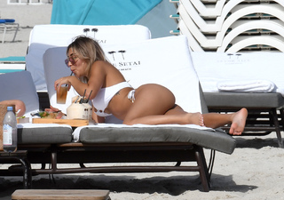 Chantel Jeffries feet photo thumbnail