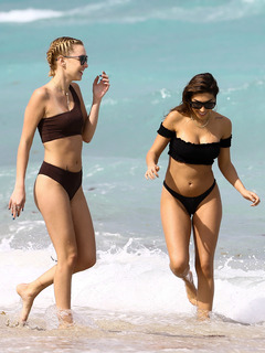 Chantel Jeffries feet photo thumbnail
