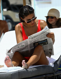 Chantel Jeffries feet photo thumbnail