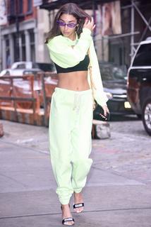 Chantel Jeffries feet photo thumbnail