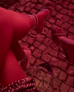 Chantel Jeffries feet photo thumbnail