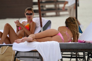 Chantel Jeffries feet photo thumbnail