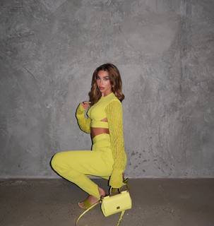Chantel Jeffries feet photo thumbnail