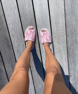 Chantel Jeffries feet photo thumbnail