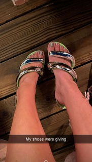Chantel Jeffries feet photo thumbnail