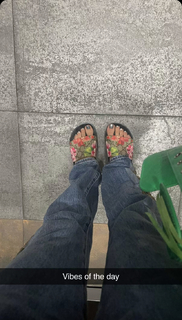 Chantel Jeffries feet photo thumbnail