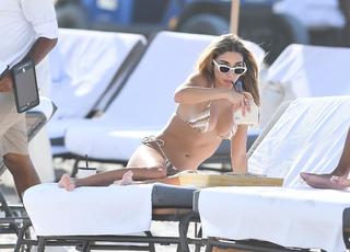 Chantel Jeffries feet photo thumbnail
