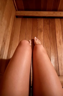 Chantel Jeffries feet photo thumbnail