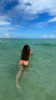 Chantel Jeffries feet photo thumbnail