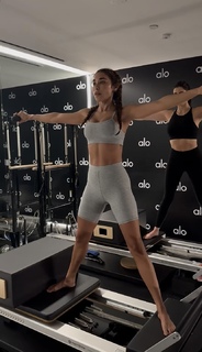 Chantel Jeffries feet photo thumbnail