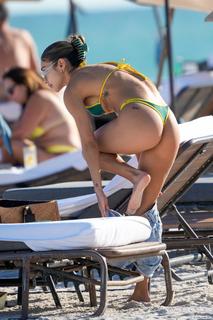 Chantel Jeffries feet photo thumbnail