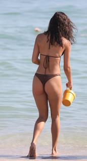 Chantel Jeffries feet photo thumbnail