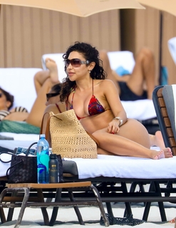 Chantel Jeffries feet photo thumbnail